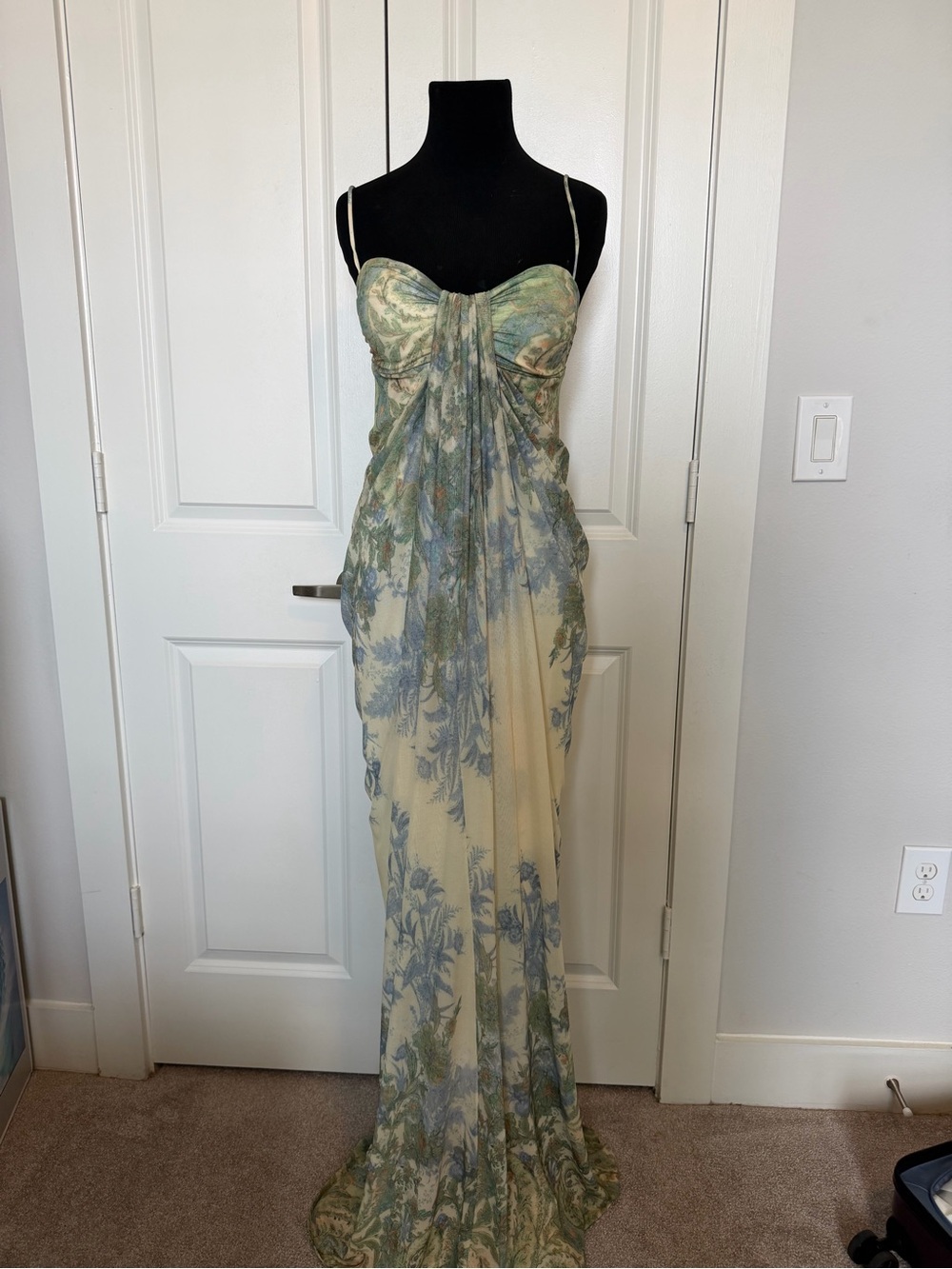 Elegant Green Botanical Print Strapless Gown